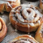 Difference Between Cinnamon Bun and Cinnamon Roll