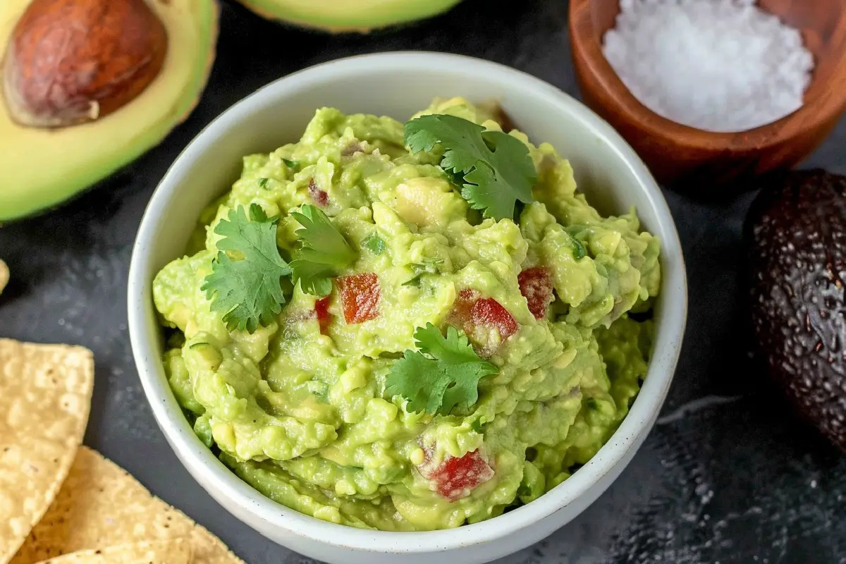 What is Traditional Guacamole Made Of?