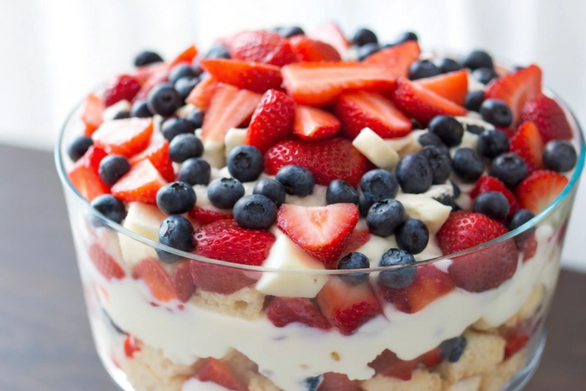 Best 4th of July Patriotic Berry Trifle Recipe