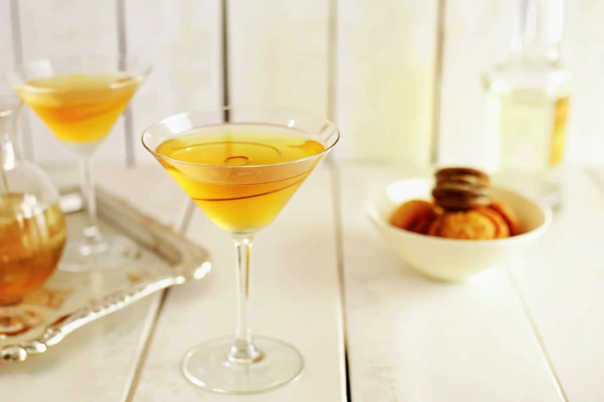 Caramel Apple Martini