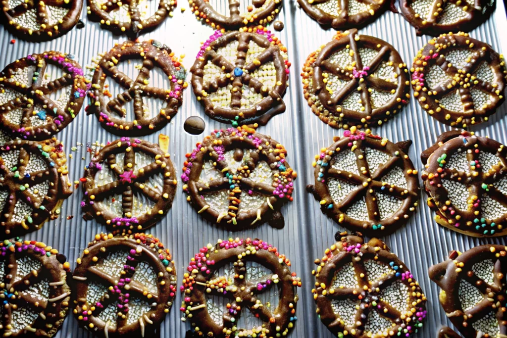 Chocolate Spider Web Pretzels