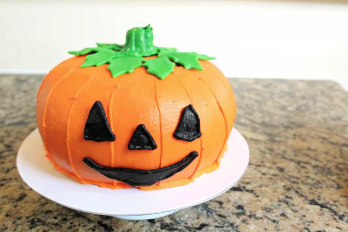 Halloween Pumpkin Cake