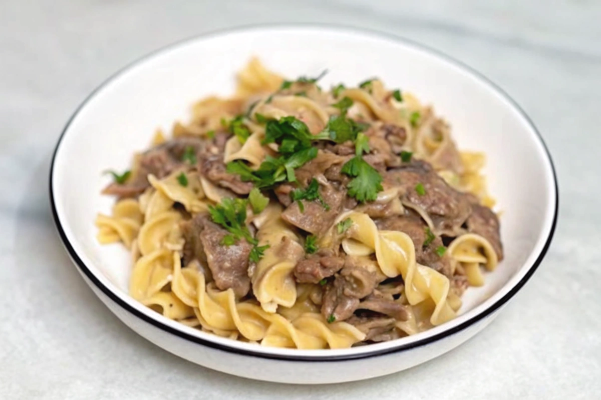 Slow Cooker Beef Stroganoff