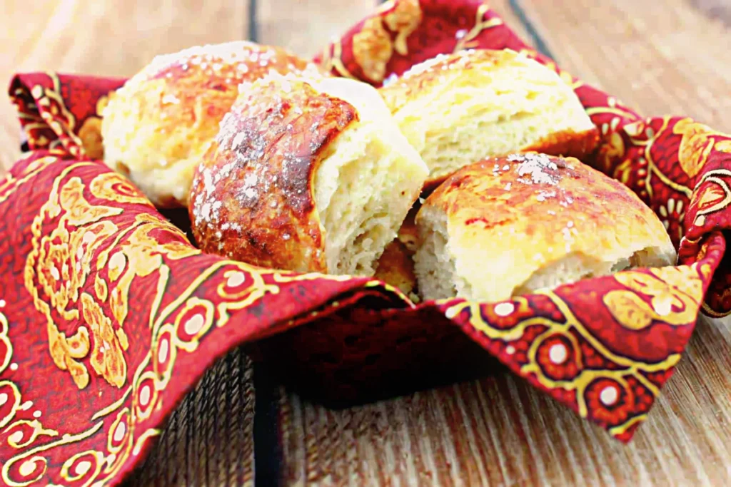 Soft Thanksgiving Dinner Rolls