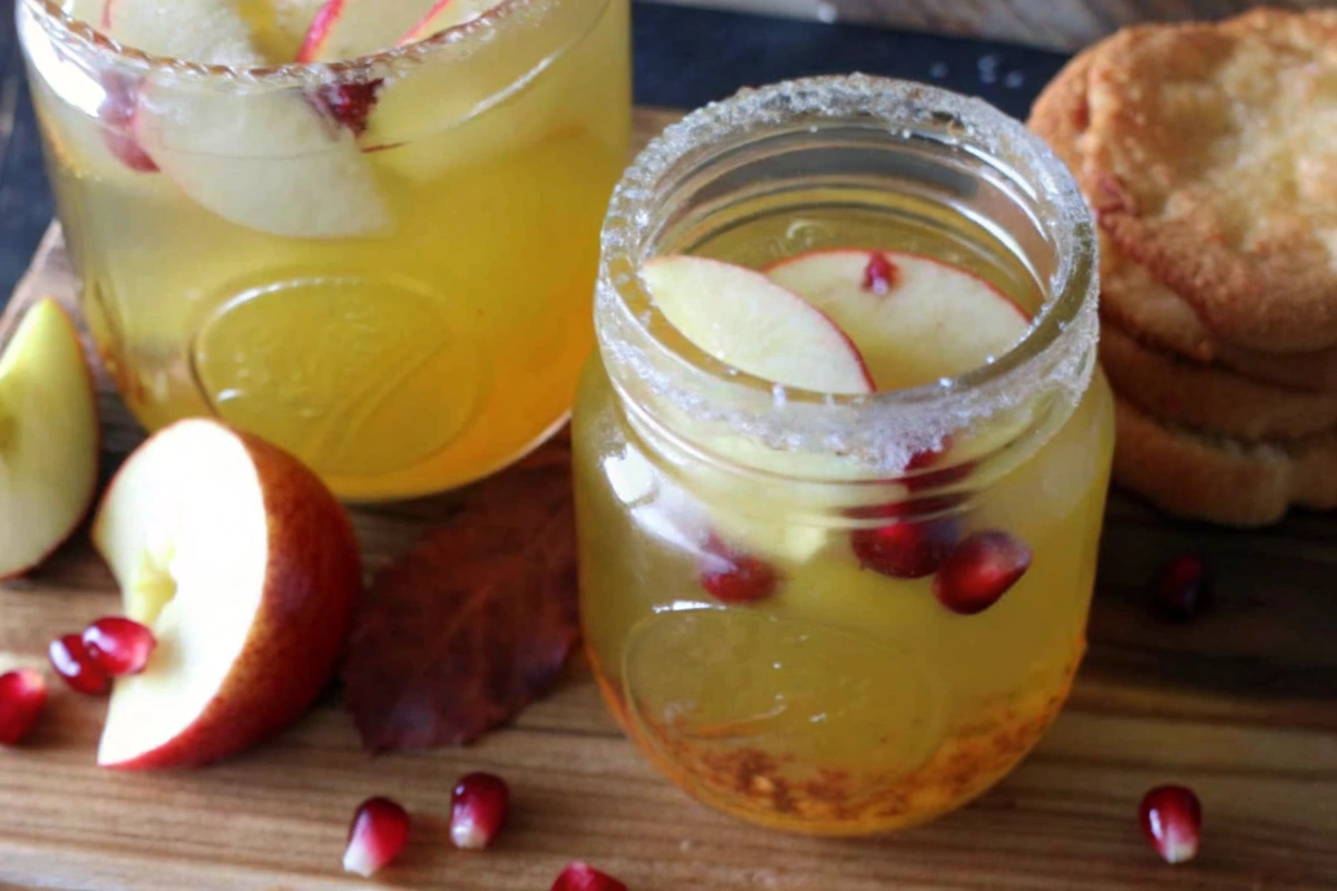 Thanksgiving Apple Cider Sangria Ingredients