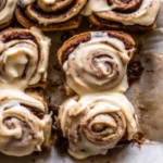 Fluffy Christmas Cinnamon Rolls