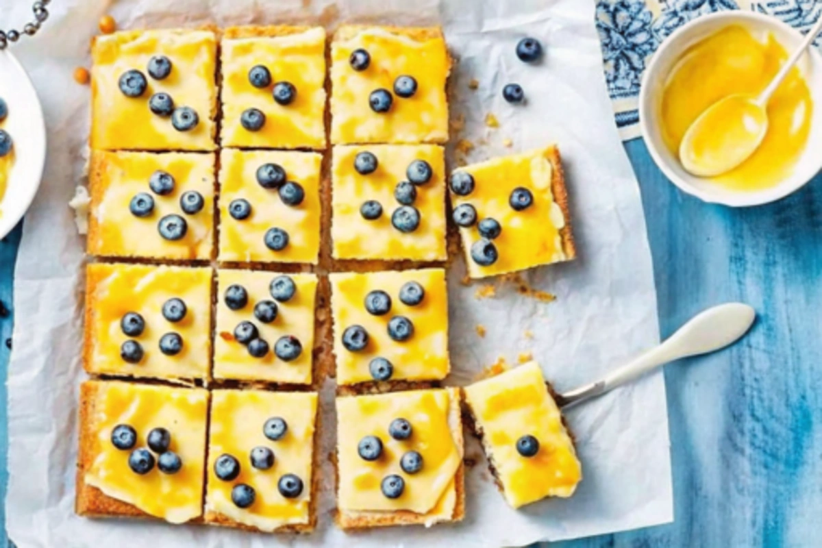 Meyer Lemon Cheesecake Bars