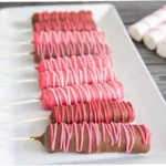Fun and Easy Valentine Marshmallow Pops