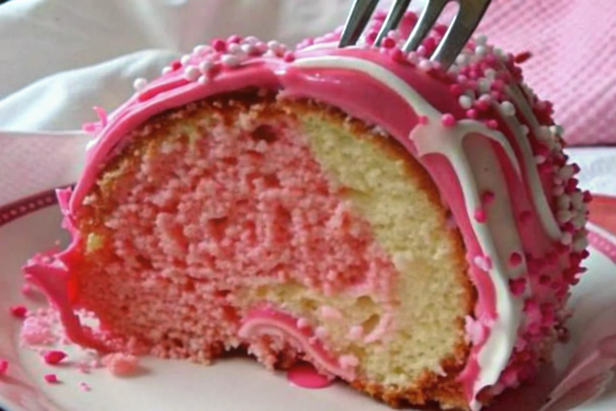 Swirl Valentine's Day Cake