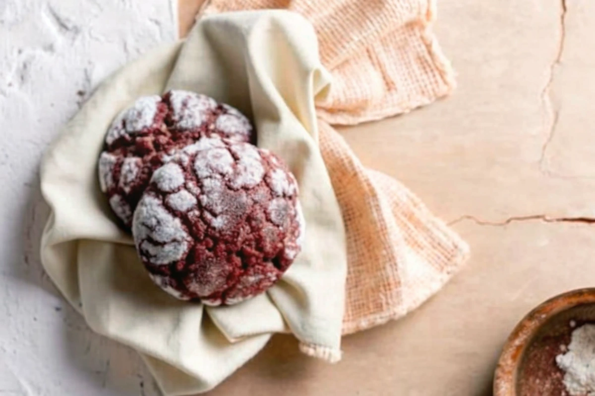 Red Velvet Valentine Cookies